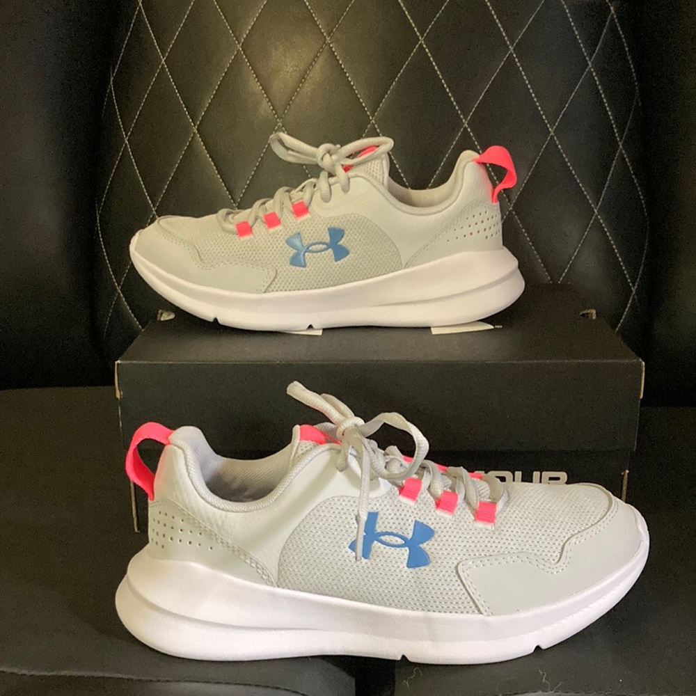Under Armour size 5 gym shoes. Brand new in box!!!